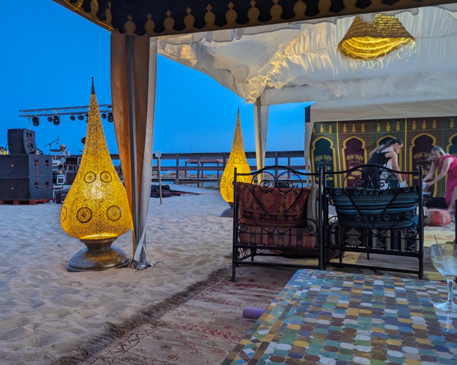 Club Nau Beach Front Ferragudo NIghtlife