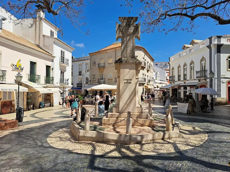 Monument for fallen soldiers