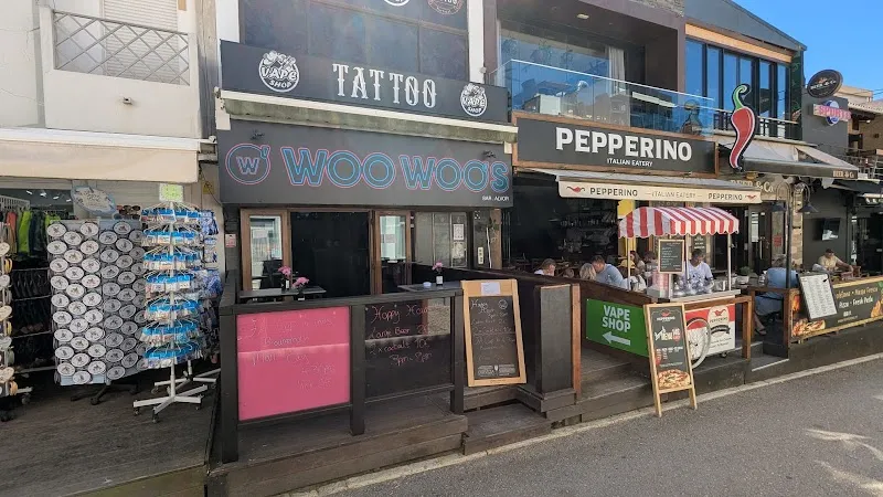 Woo Woo's Bar