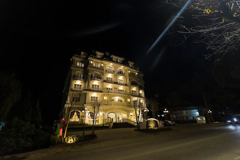 Calyssa Hotels & Village