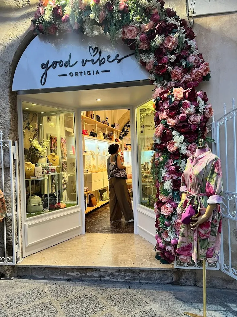 Good Vibes Ortigia
