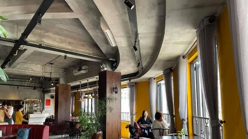 Tartine Saigon - 215 Lý Tự Trọng (4th floor), Q1