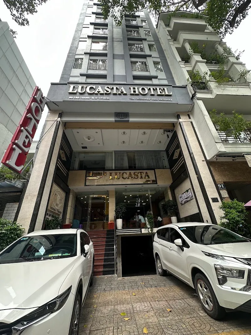 Khách sạn LUCASTA HOTEL