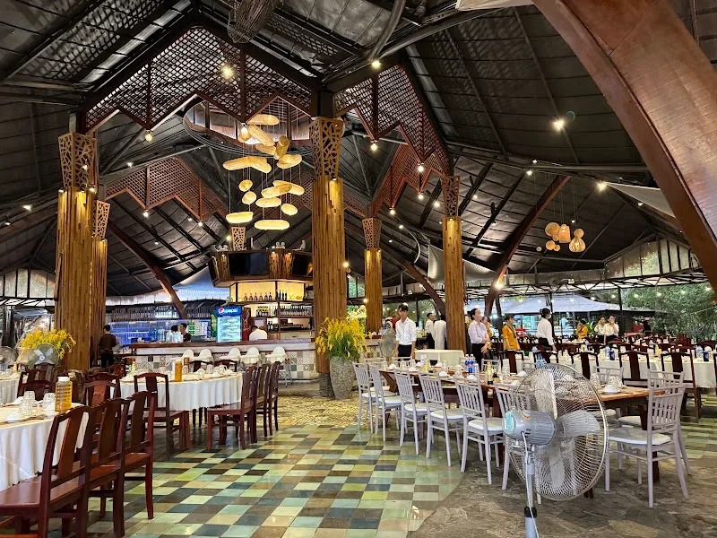 Nhà Hàng Lúa Nếp