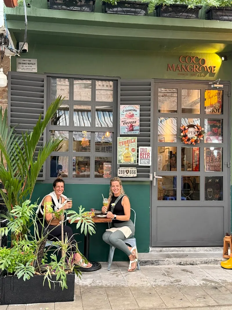 Coco Mangrove Brunch - Tapas & Bar