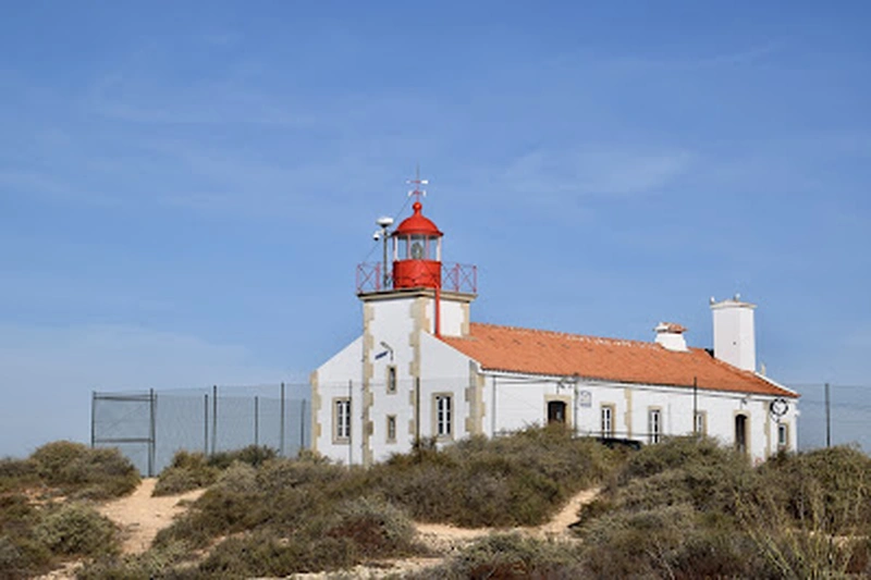 Ponta do Altar Lighthouse near Ferragudo