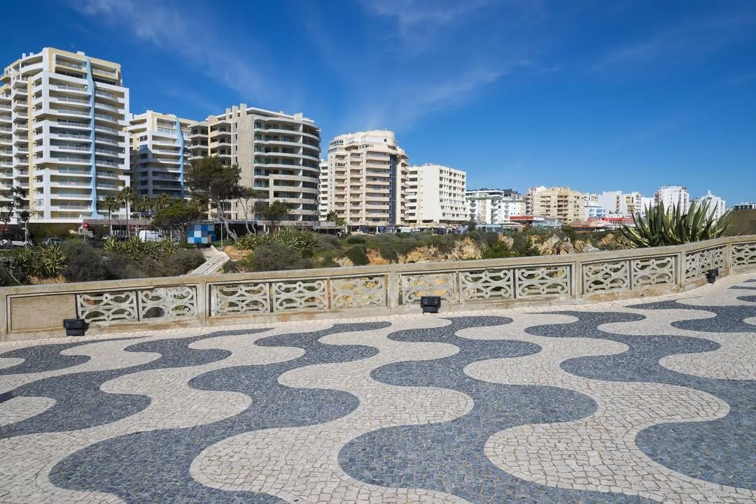 Beach front lookout in Praia Da Rocha